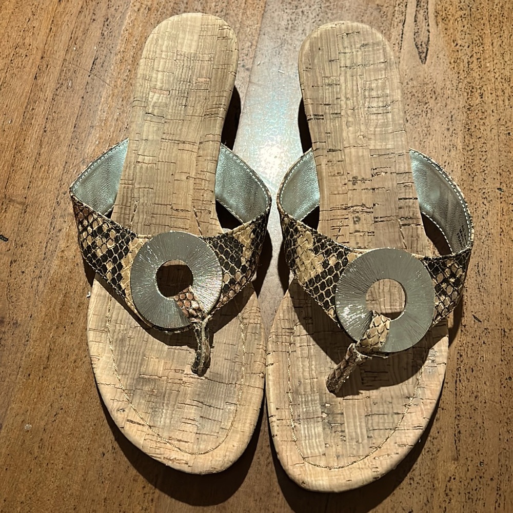 Alfanis sandals